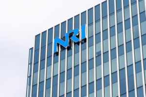 野村総合研究所（NRI）の激務度ランキングは？ITコンサル業界の残業時間やホワイト度を比較してみた